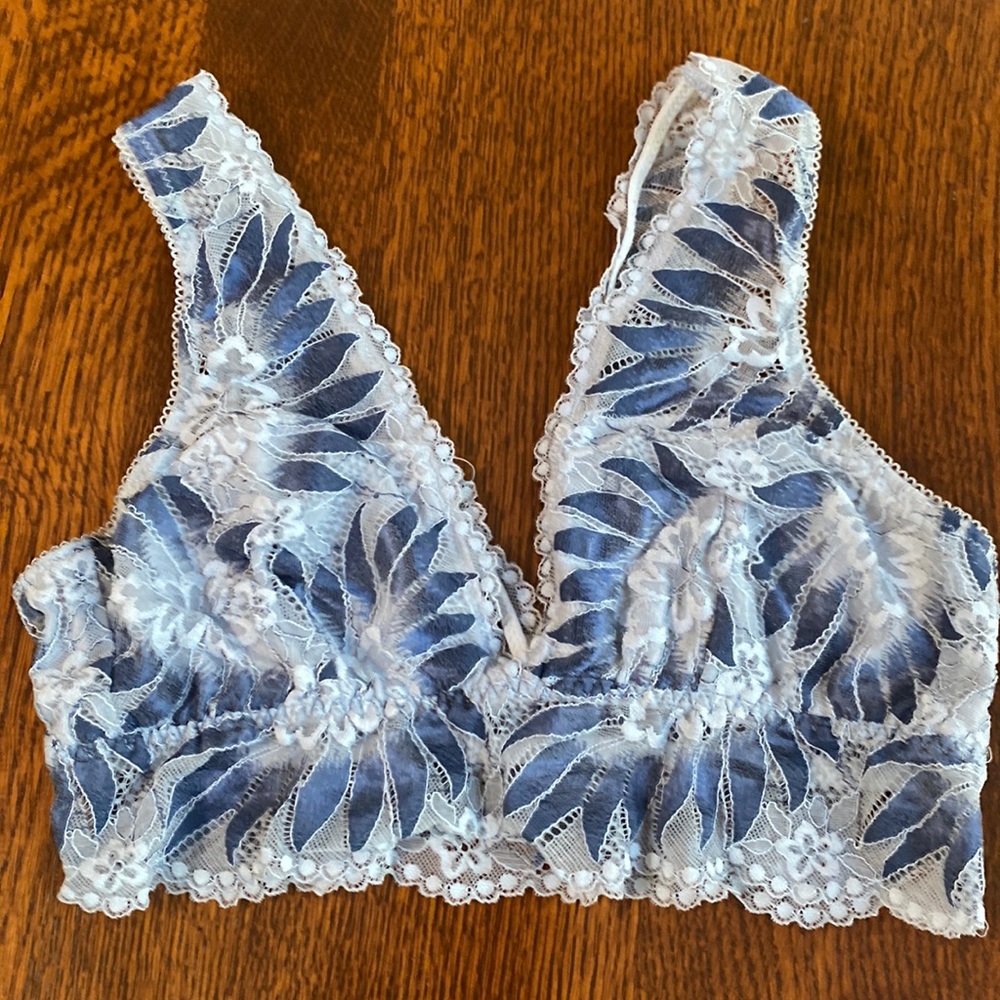 Aerie Brallet